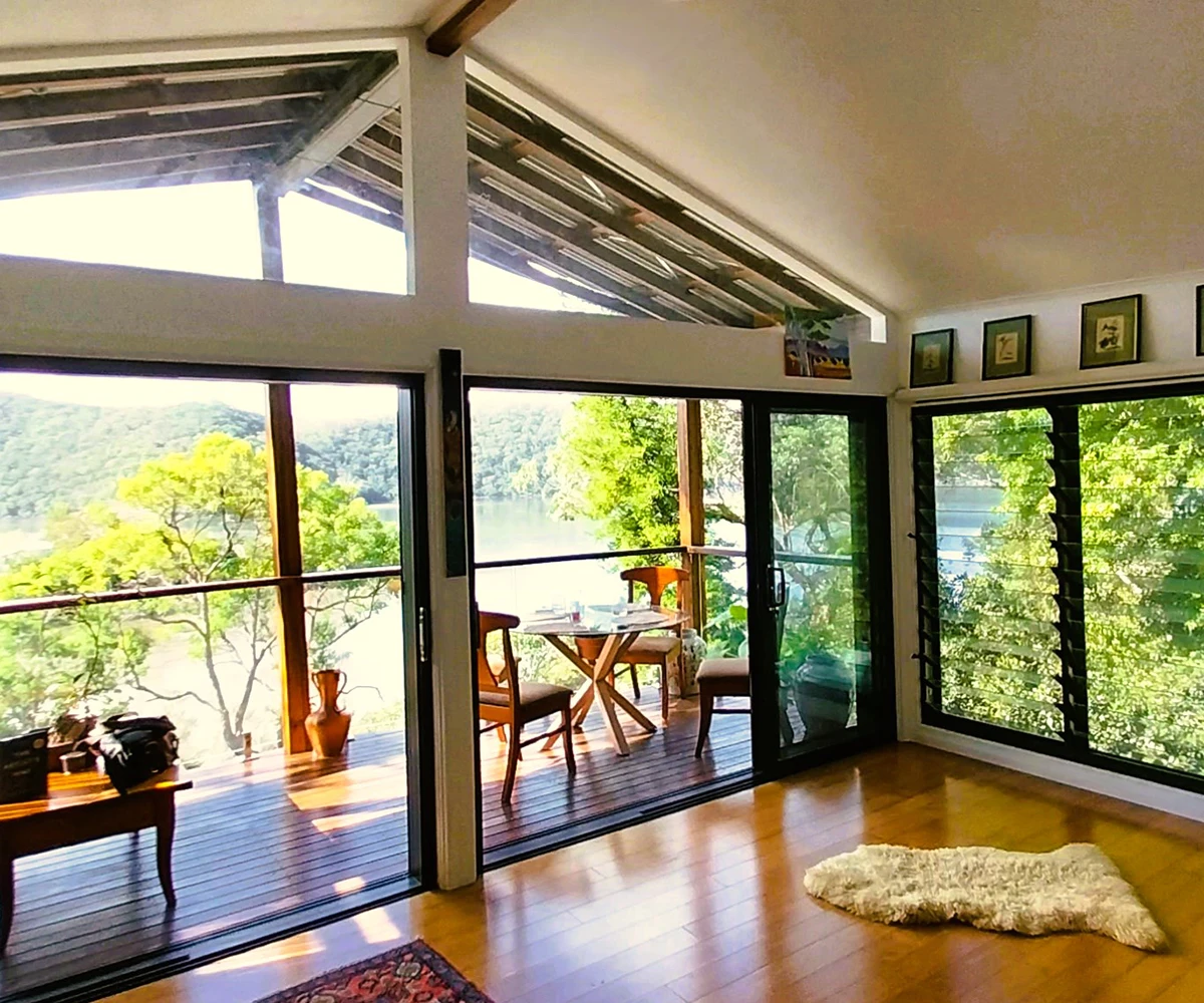 Our work is inspired by nature — not only in appearance, but in performance. Through biophilic design principles and breathable, natural materials, we create homes that feel calm, grounded and connected to their environment, supporting both physical and mental wellbeing.